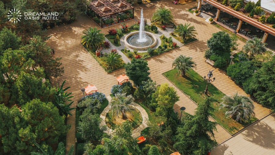 Hotel Dreamland Oasis