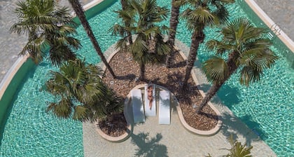 Hotel Dreamland Oasis