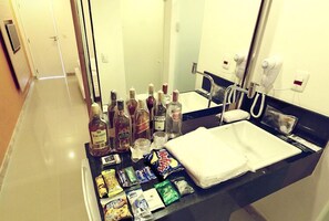 Double Room (Tentacion) | Room amenity - Dom Suites - Adults Only (Salvador)