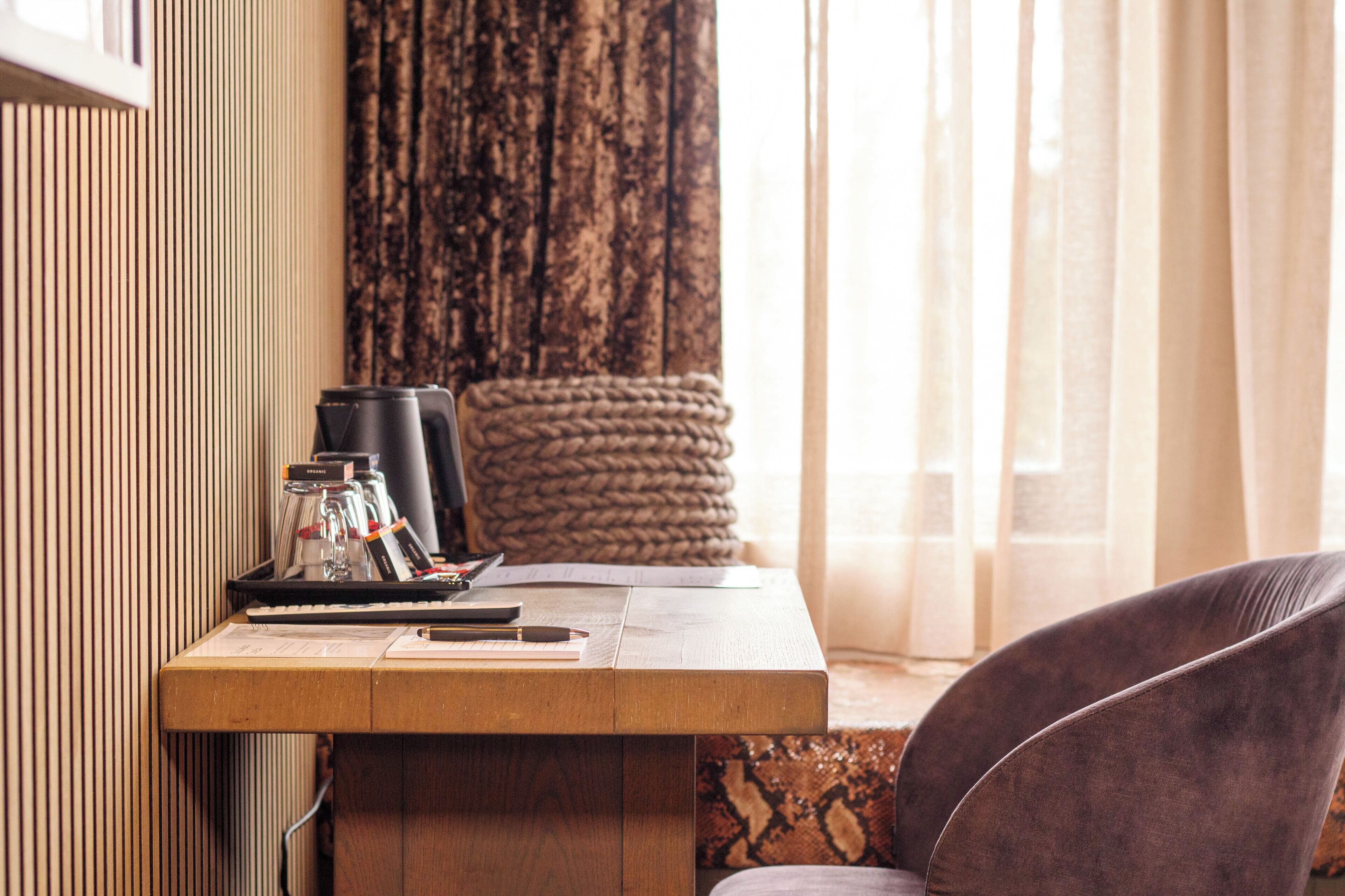 1 bedroom, premium bedding, minibar, in-room safe