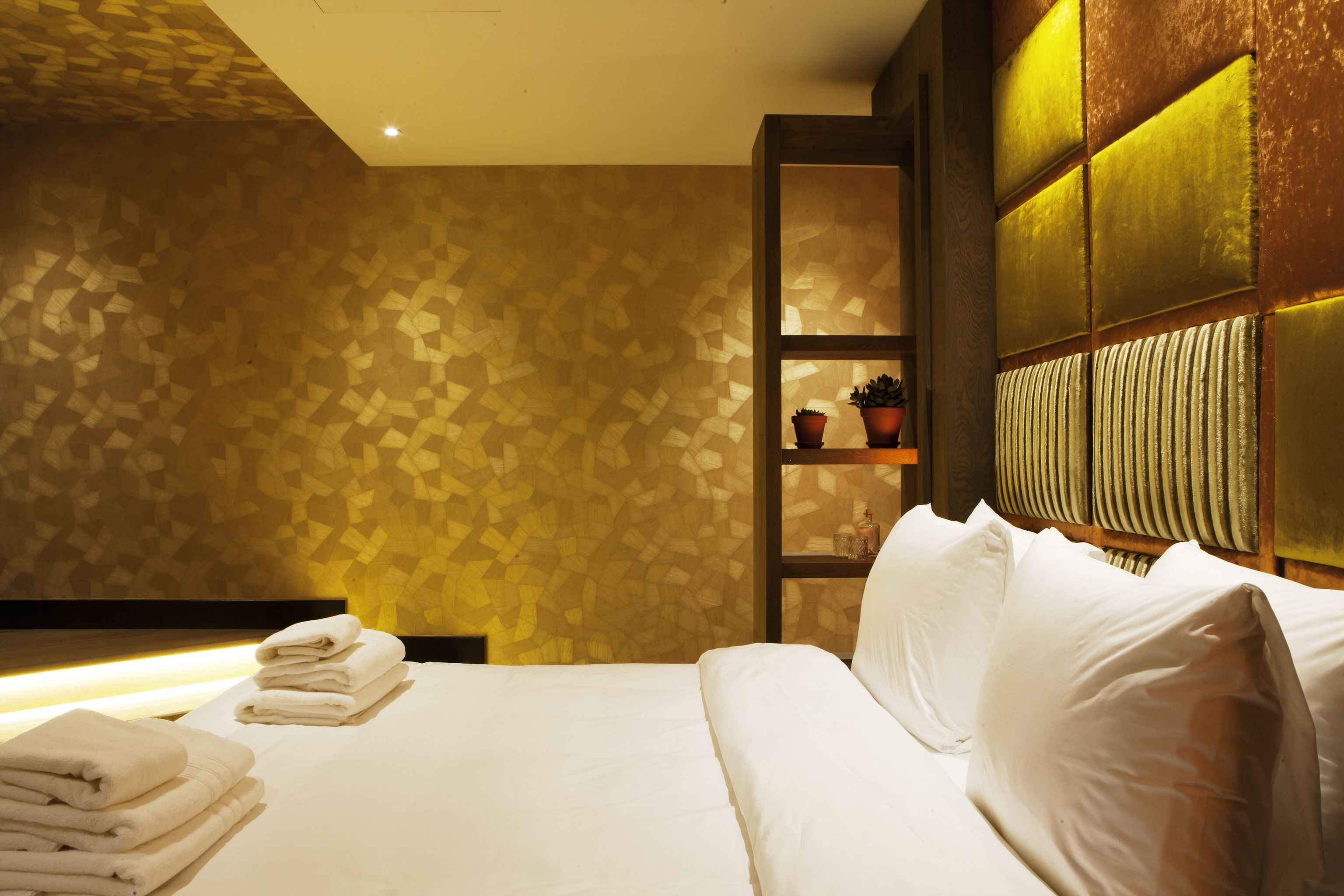 superior loft | 1 bedroom, premium bedding, minibar, in-room safe