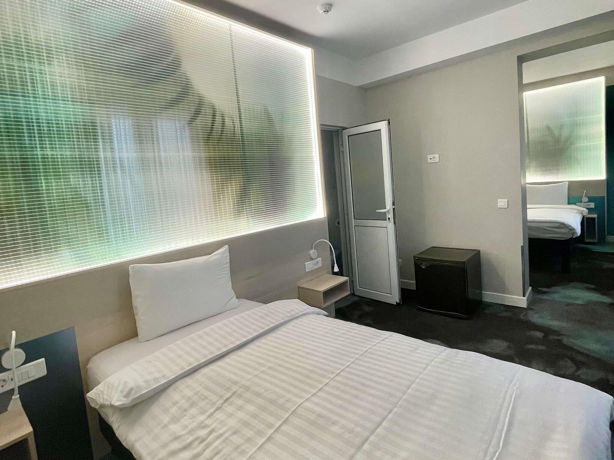 Chambre Standard, 3 lits une place