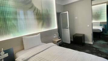 Chambre Standard, 3 lits une place