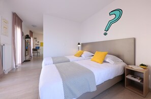 Studio, 2 Twin Beds | Premium bedding, in-room safe, desk, soundproofing