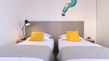 Studio, 2 Single Beds | Premium bedding, in-room safe, desk, soundproofing