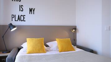 Literie de qualité supérieure, coffres-forts dans les chambres, bureau
