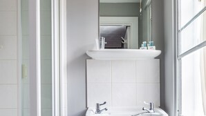 Chambre simple | Salle de bain