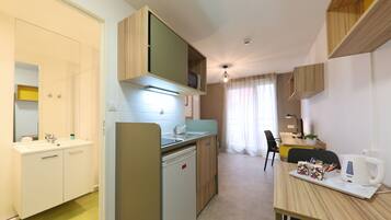 ์คํ ๋ค๋ ์คํ๋์ค, ์ฑ๊ธ์นจ๋ 1๊ฐ (1 Pax) | ๊ฐ์ค ๋ด ๊ธ๊ณ , ์ฑ
์, ๋ฐฉ์ ์ค๋น, ๋ค๋ฆฌ๋ฏธ/๋ค๋ฆฌ๋ฏธํ