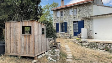 Façade de lâhĂ©bergement