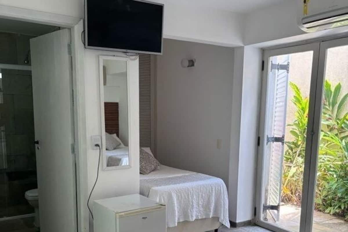 Premium bedding, Select Comfort beds, minibar, in-room safe