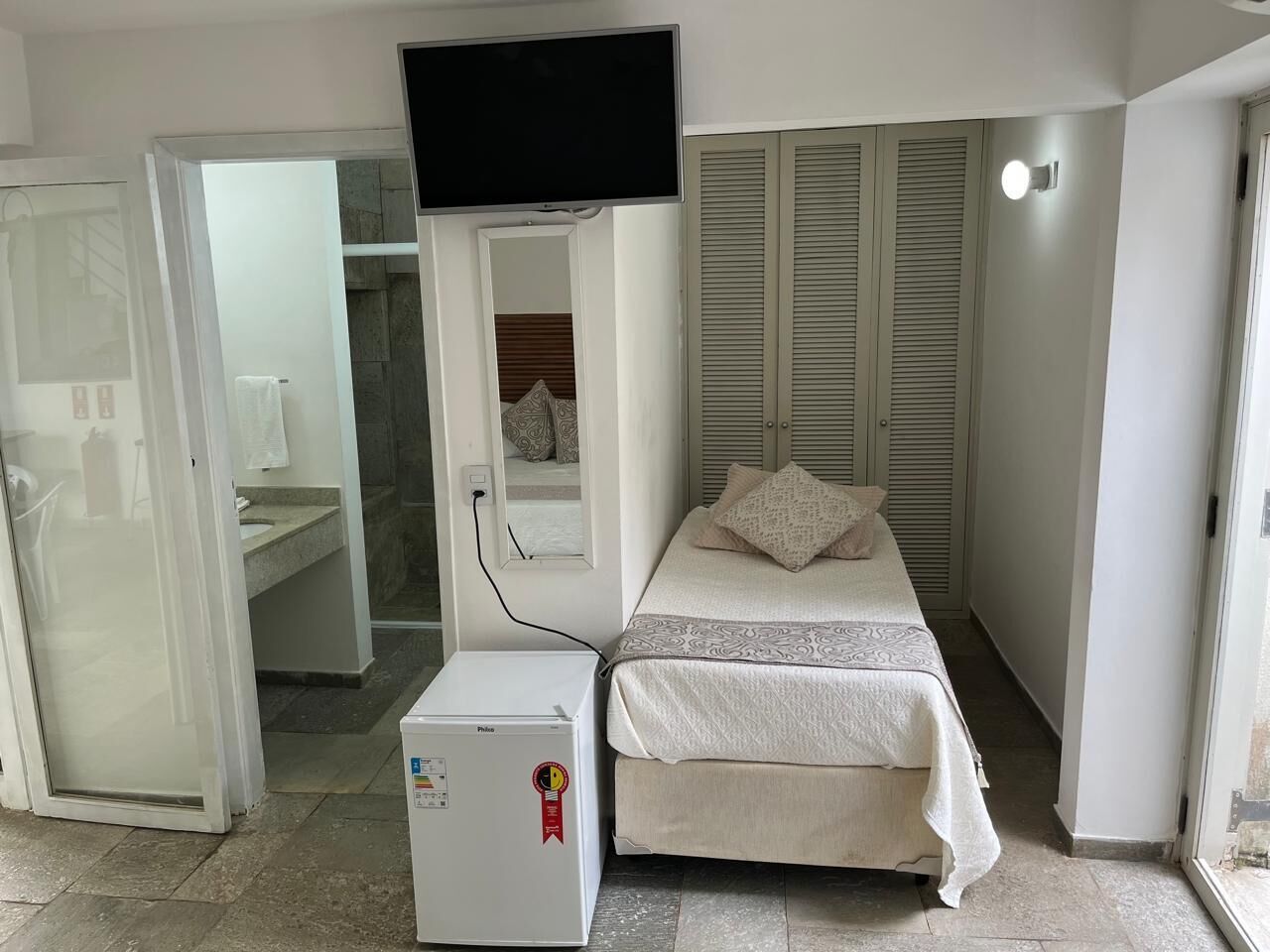 Grand-dobbeltværelse | Premium-sengetøj, Select Comfort-senge, minibar, pengeskab på værelset