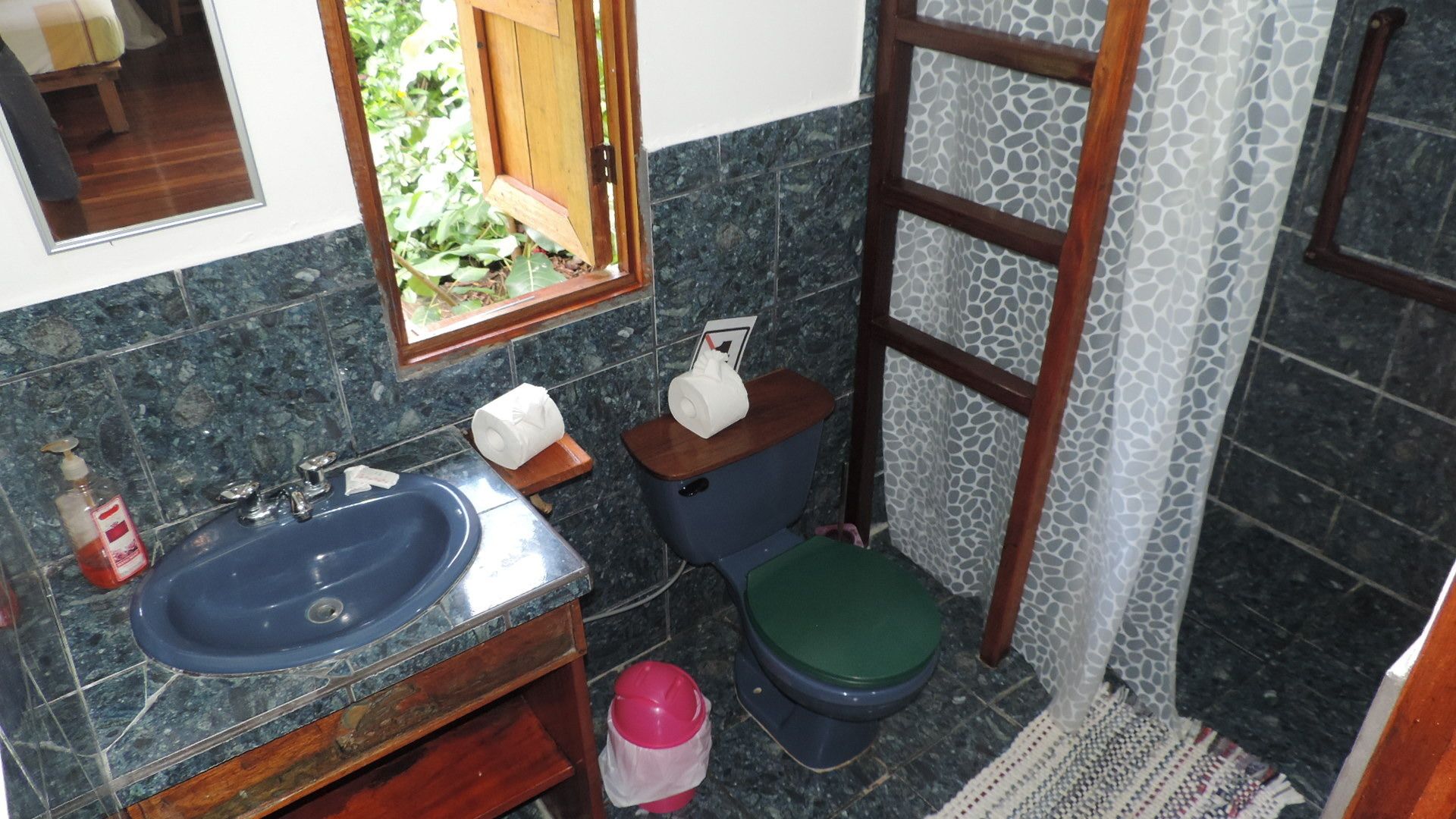 traditional quadruple room, 2 double beds, refrigerator, garden view (#3 y #4) | bathroom | shower, free toiletries, towels