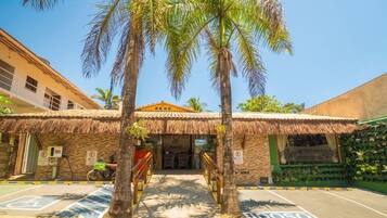 Fachada da propriedade