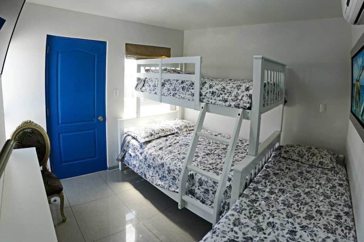 Quadrupla familiare | 2 camere, minibar, con stile personalizzato, con arredamento individuale