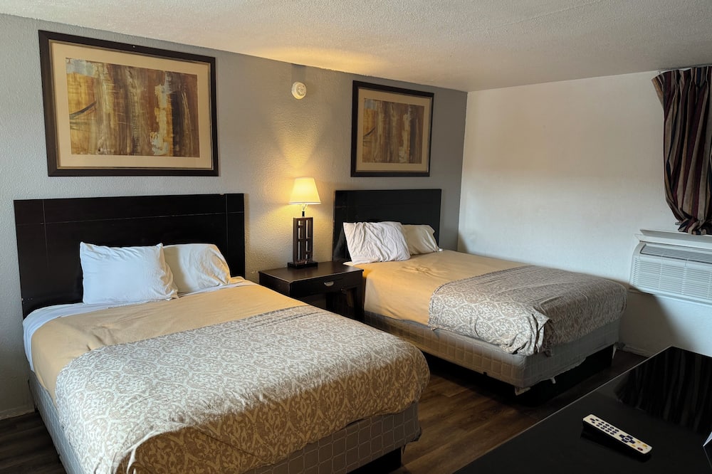 Ranch House Inn and Suites