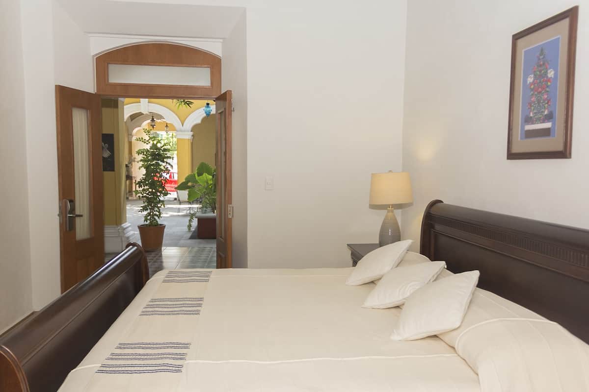 premier suite, 1 king bed | desk, iron/ironing board, free wifi