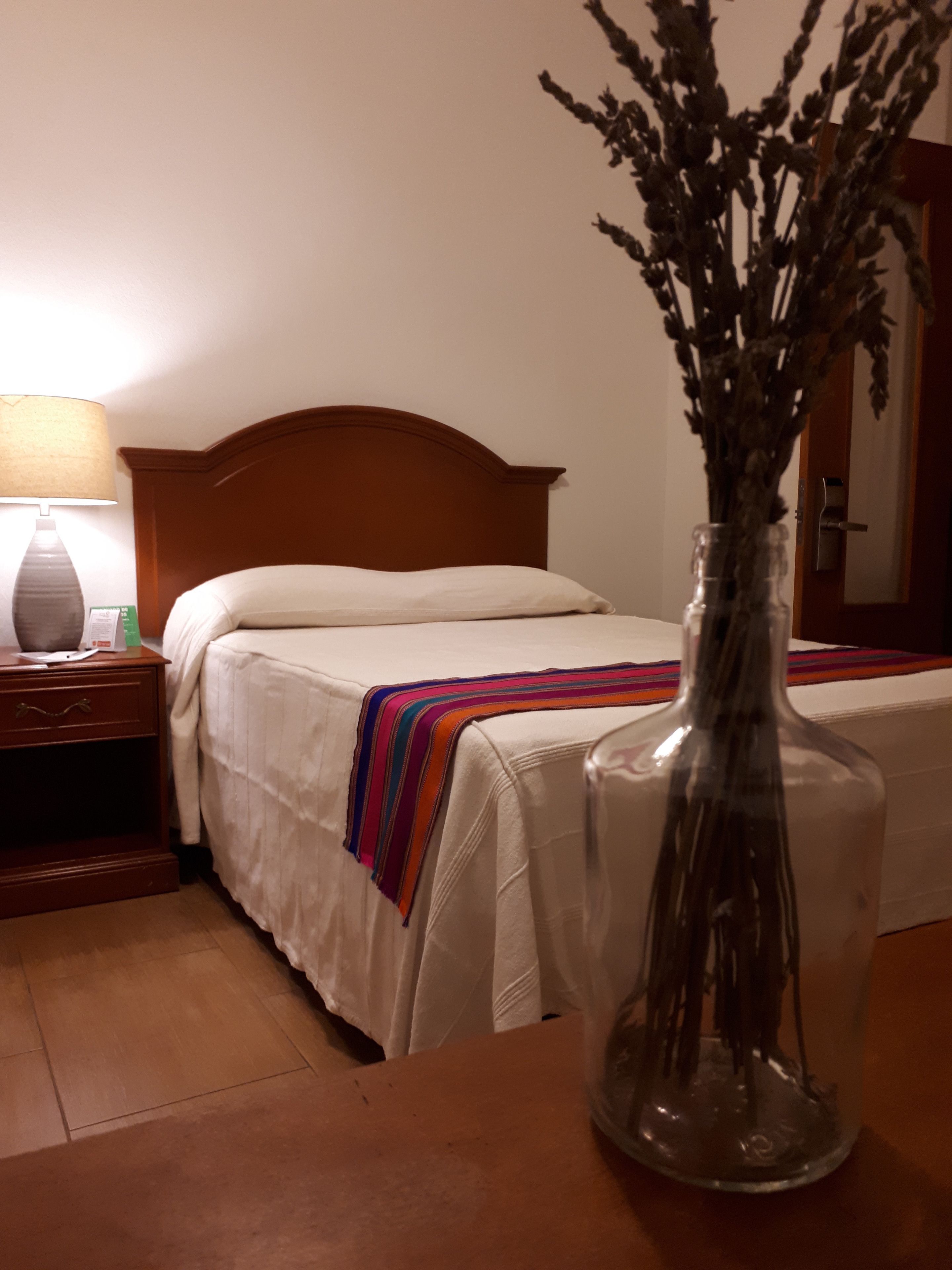 quadruple room | desk, iron/ironing board, free wifi