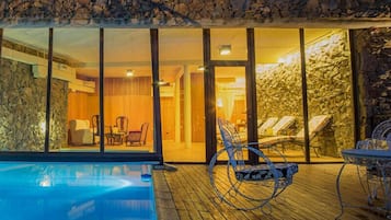 Indoor pool, outdoor pool