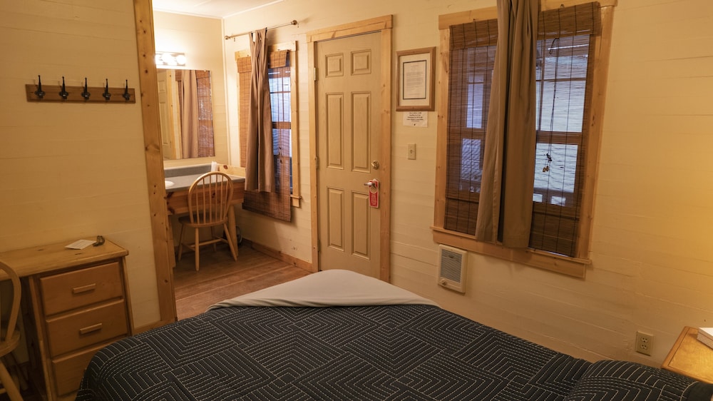 Whittaker's Bunkhouse by null