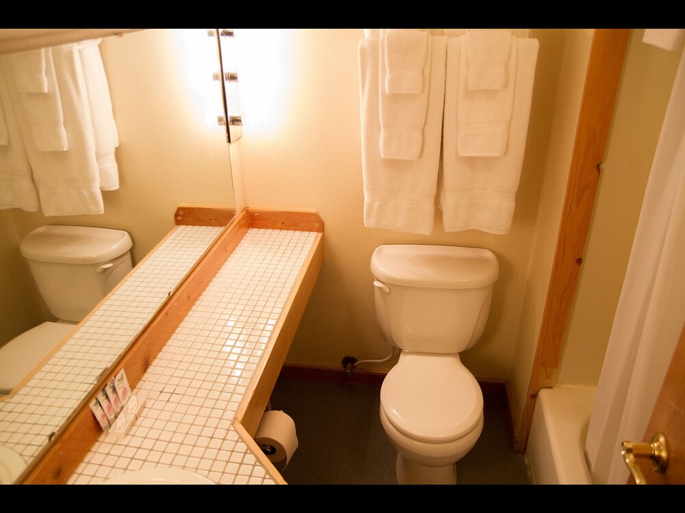 Whittaker's Bunkhouse by null