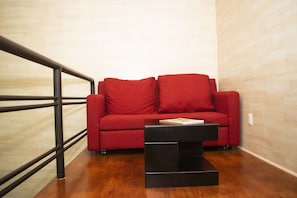 Suite Cabin  | In-room safe, free WiFi, bed sheets - Giakor Suites (León)