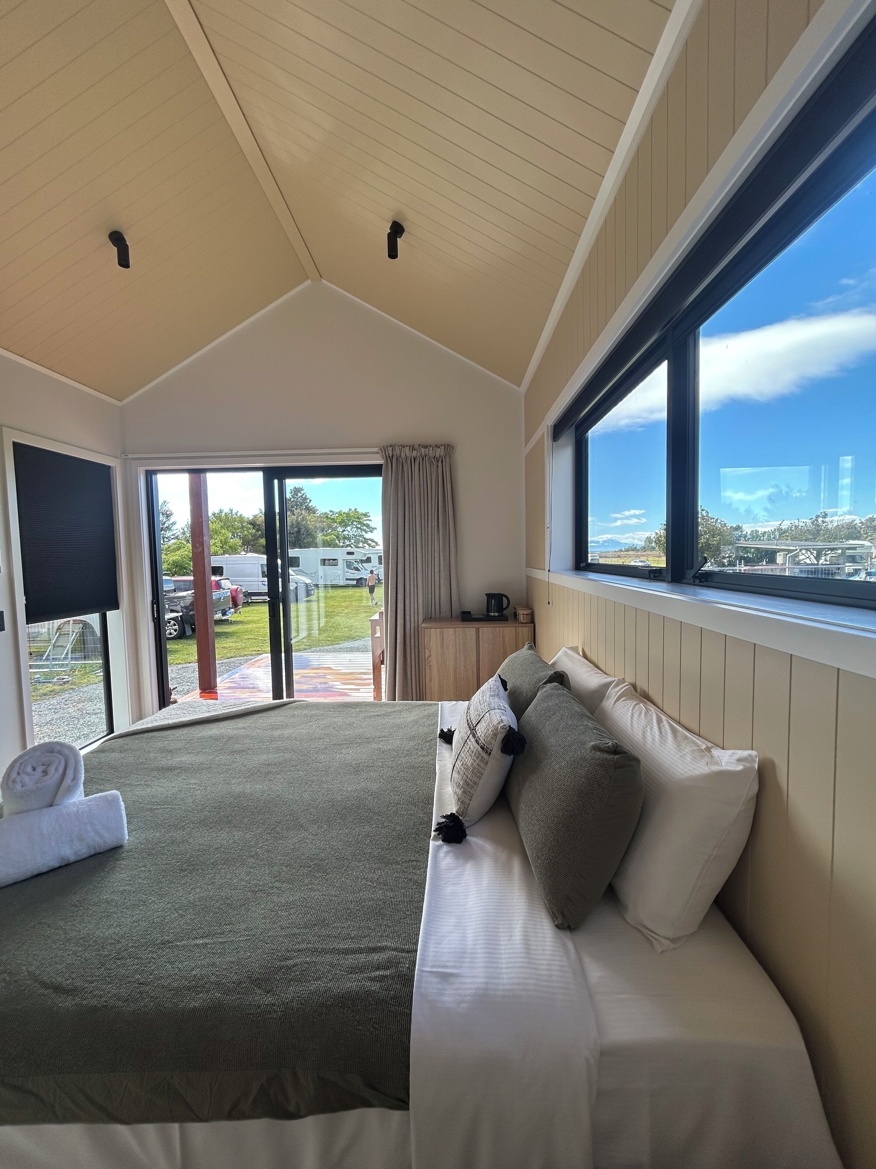 Premium-mökki | Wi-Fi, vuodevaatteet