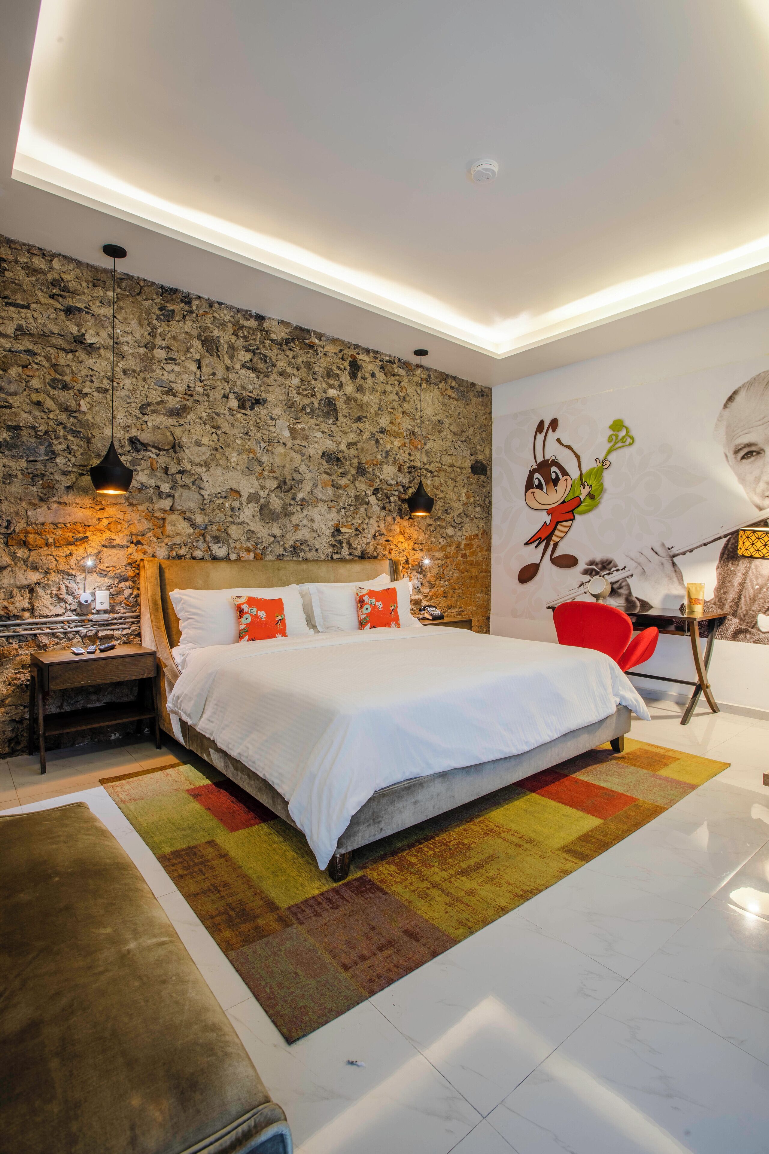 luxury room | 1 bedroom, premium bedding, down duvets, in-room safe