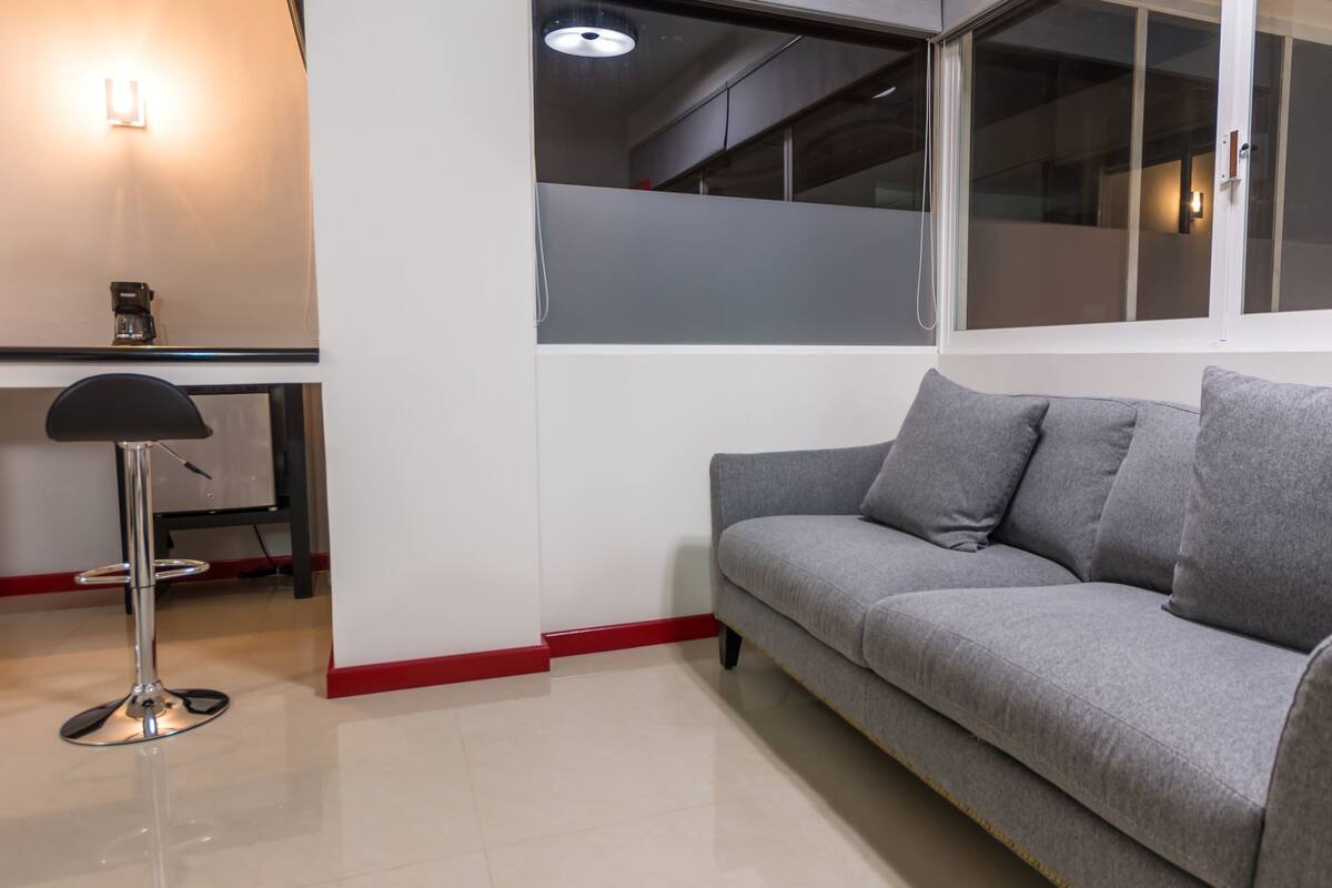 Master Suite | Phòng khách | TV LED