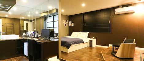 Deluxe Room | Soundproofing, free WiFi