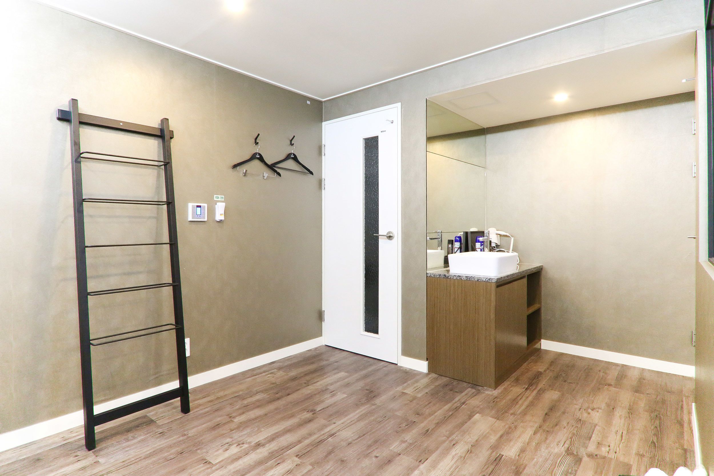 deluxe room | room amenity