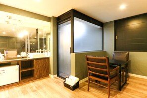 Deluxe Room | 客房設施服務