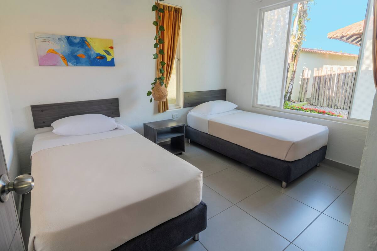 deluxe villa, 4 bedrooms (3 bathrooms) | 2 bedrooms, free wifi, bed sheets