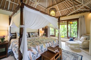 Private Villa Mandala, 1 Bedroom | In-room safe, individually decorated, individually furnished, free WiFi - Devi's Place (Ubud)