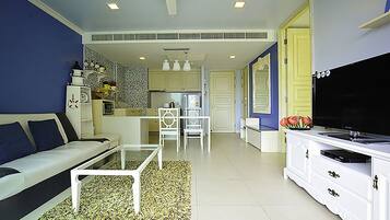 1 Bedroom Pool View | Rollaway beds, free WiFi
