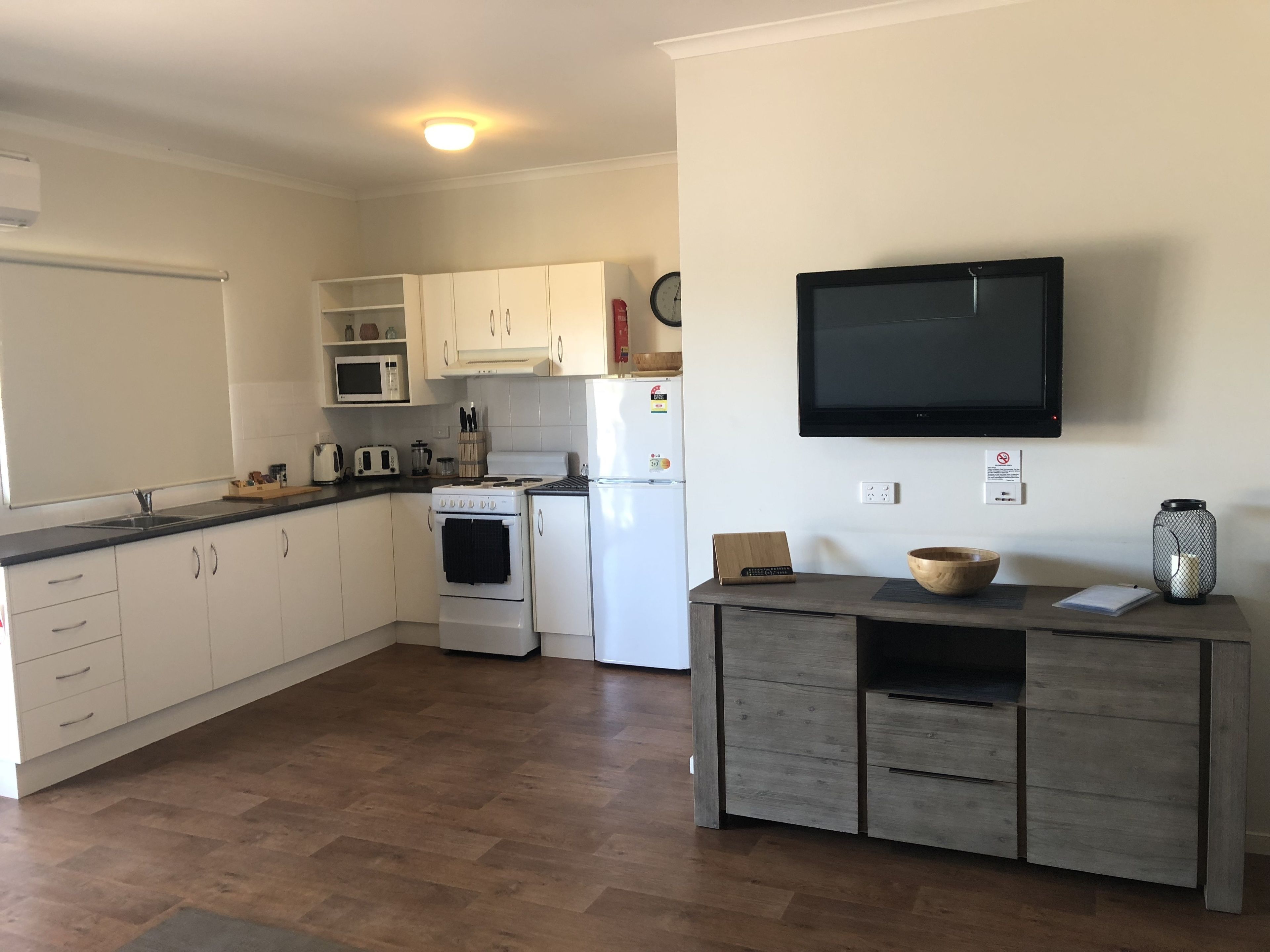 Superior 2 Bedroom Cabin (1 King and 2 Single Beds) | Private kitchen | Full-size fridge, microwave, toaster, cookware/dishes/utensils