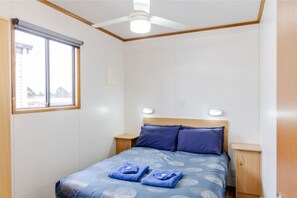 Ameublement personnalisé, Wi-Fi gratuit, draps fournis