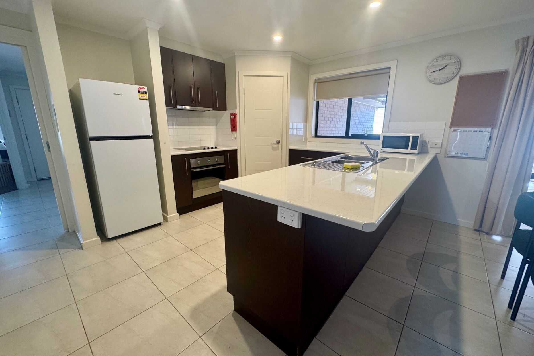 House, 4 Bedrooms | Private kitchen | Full-size fridge, microwave, oven, stovetop