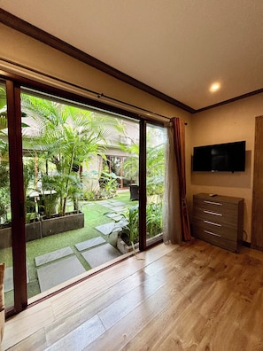 Garden View Room