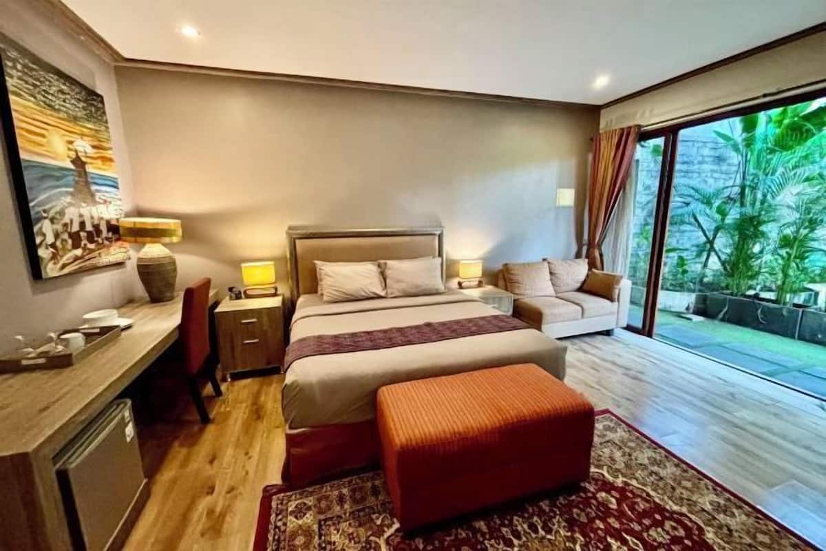 1 bedroom, individually furnished, desk, soundproofing