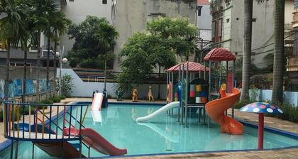 Quan Hoa Hotel