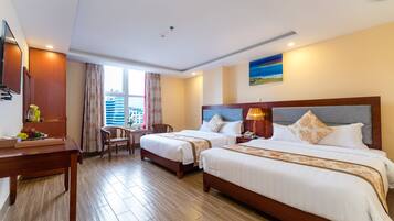 Deluxe-Vierbettzimmer, 2 Queen-Betten, Stadtblick | Ausblick vom Zimmer