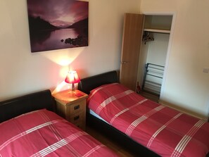 Schallisolierte Zimmer, Bügeleisen/Bügelbrett, kostenloses WLAN
