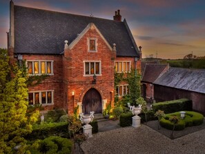 Front of property - evening/night - Manor Court (Newark)