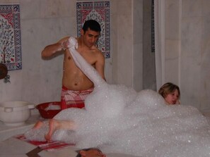 حمام تركي، 2 غرفة معالجة