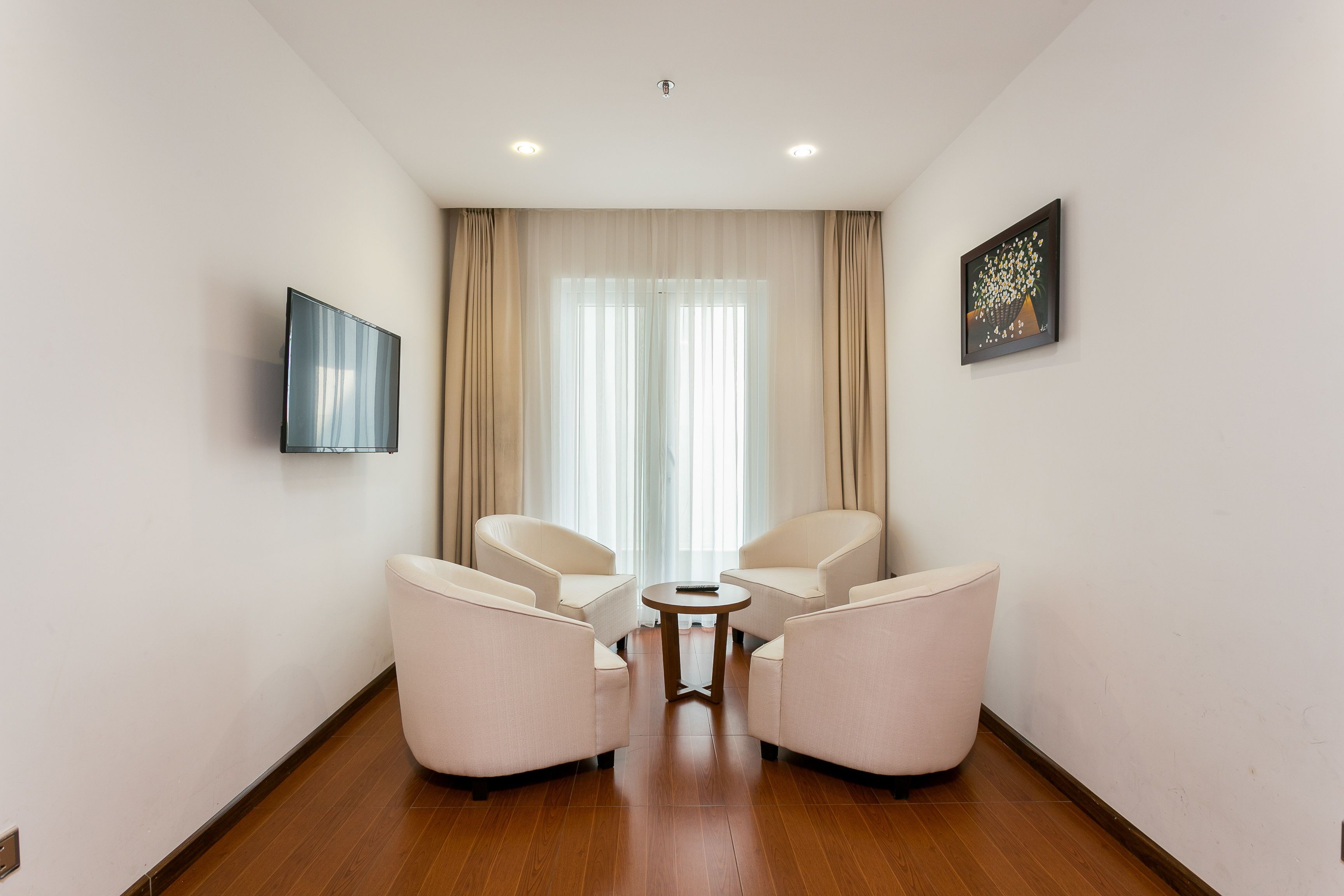 family suite | 1 bedroom, minibar, desk, laptop workspace