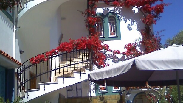 Unclassified image, 1 of 50, button - Villa Contessa by Checkin (Hersonissos)