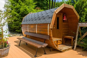 Coin salon dans le hall