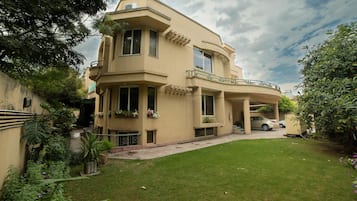 Fachada del alojamiento