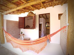 Minibar, décor unique, ameublement unique, rideaux d’obscurcissement