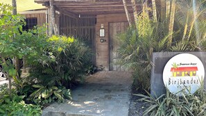 Exterior detail - Biribandos Rooms by Trancoso House (Porto Seguro)